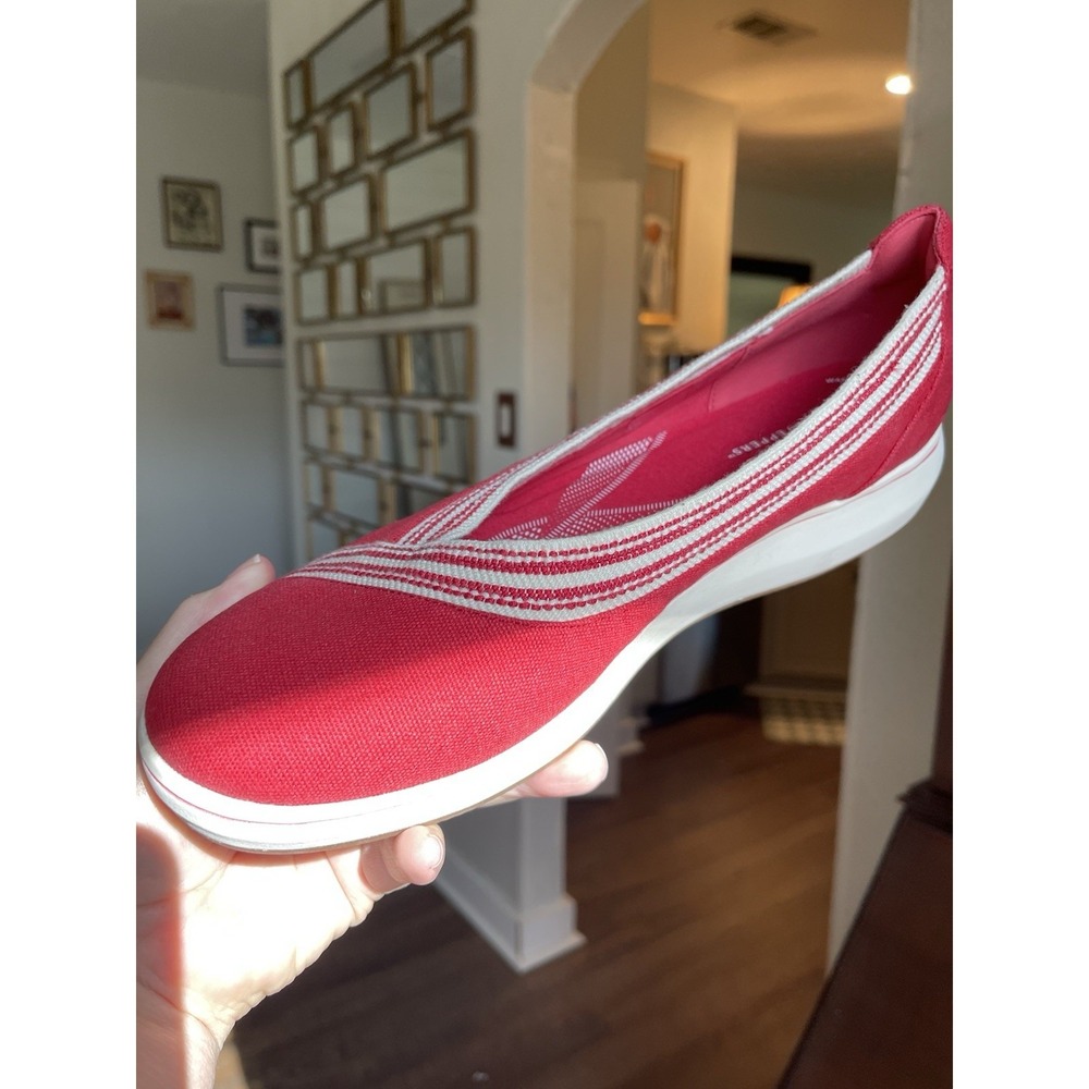 Clarks Cloudsteppers Red & White BreezeSky Air Women's Slip On 11 NWOB - Picture 3 of 11